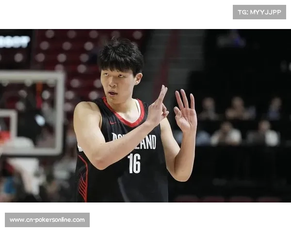 杨瀚森开拓者首秀登场五分钟贡献两分 展现潜力值得期待